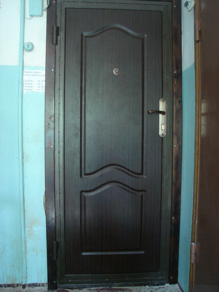 Входные двери в квартиру в Пятигорске и КМВ